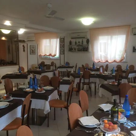 Tre Grazie Hotell Rimini